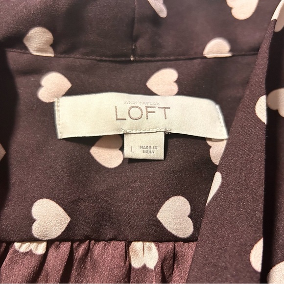 LOFT Ann Taylor Blouse L Brown Heart Print Tie Neck Long Sleeve Romantic Top - Picture 11 of 13